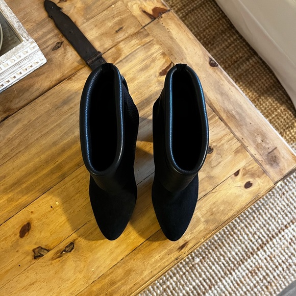 Sigerson Morrison Black Leather/Suede Fringe Booties with Metal Feathers Size 7 - Picture 2 of 11